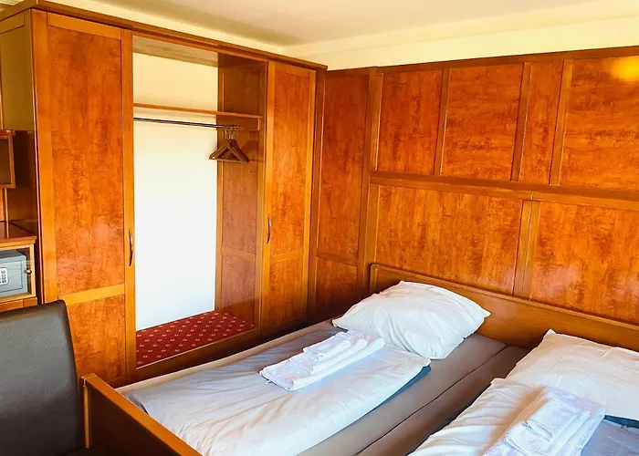 Heiligenroeder * Niestetal